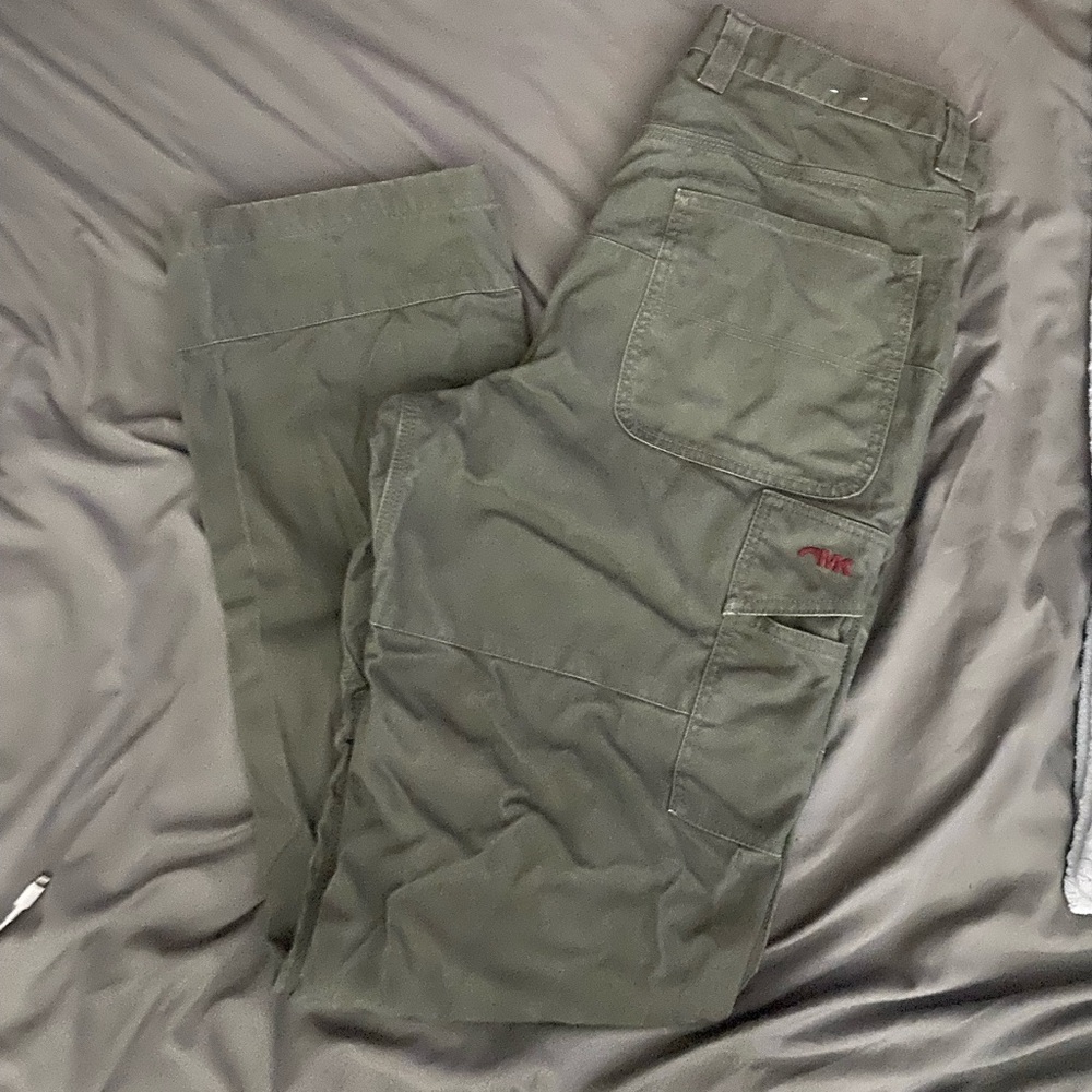 These are MK Jackson Hole Wyoming work pants in a dirty green
